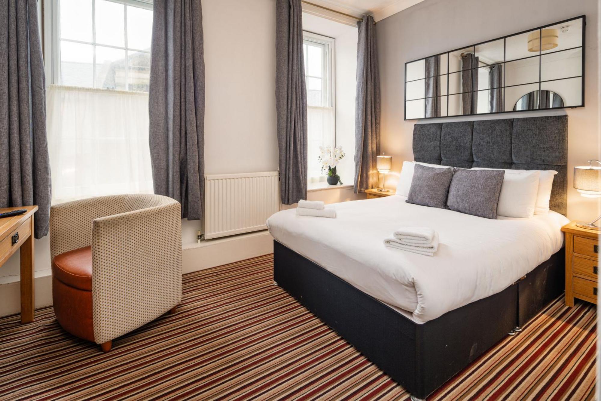 Boars Head Hotel Carmarthen Luaran gambar